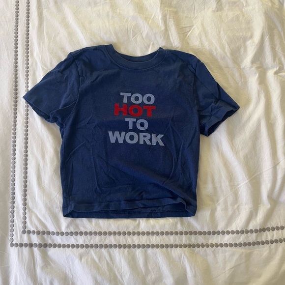 Urban Outfitters baby tee - Picture 1 of 3